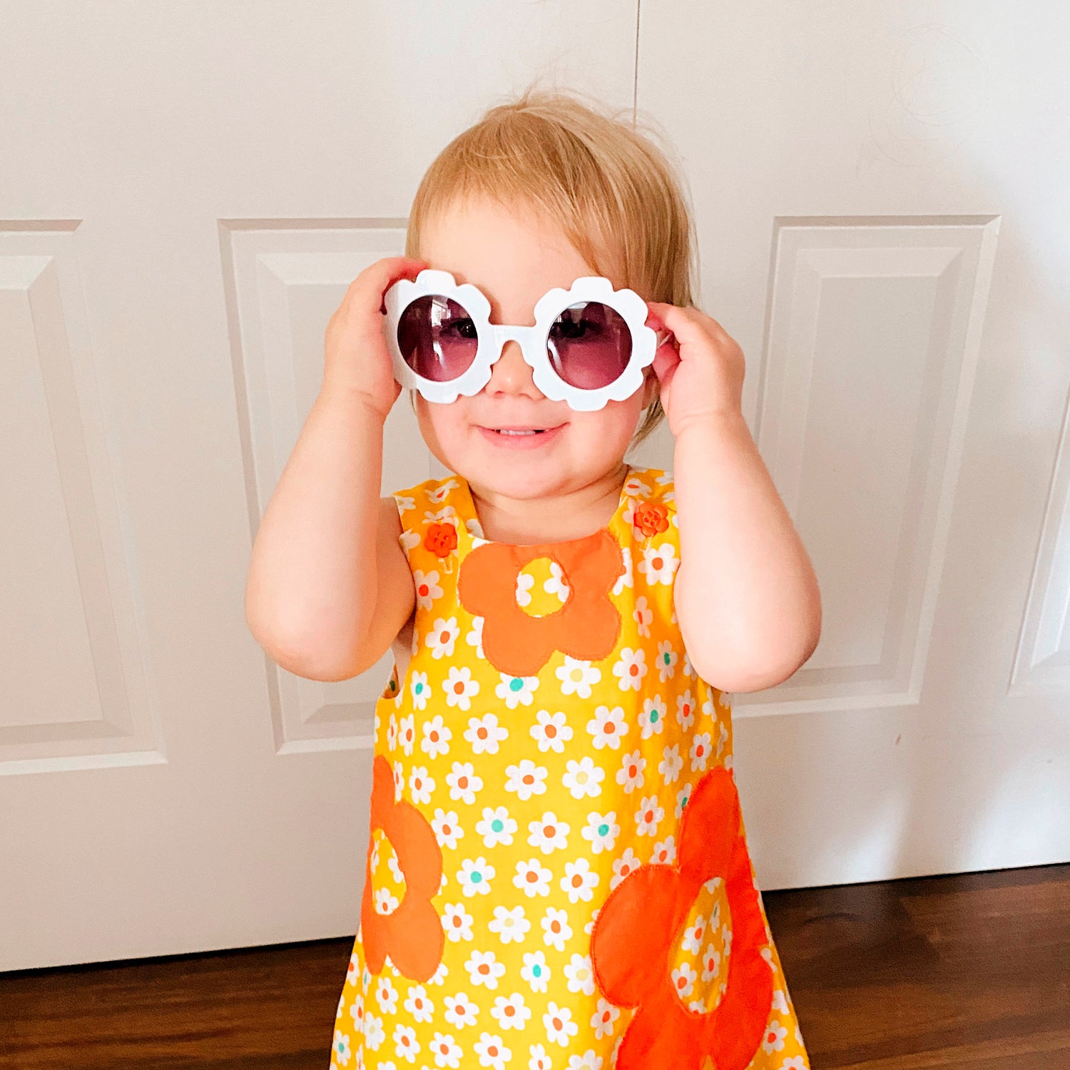 Baby sales daisy sunglasses