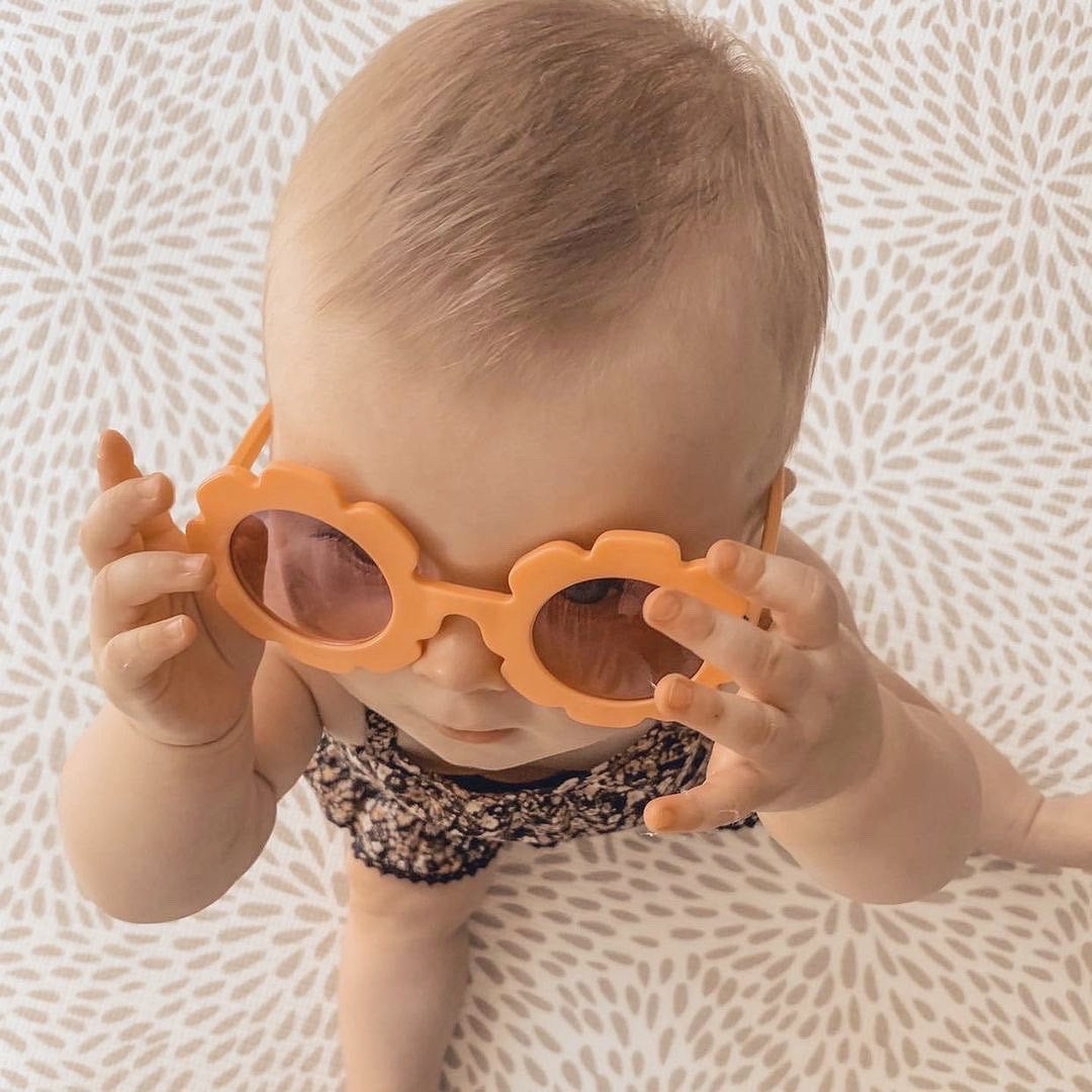 Baby daisy sale sunglasses